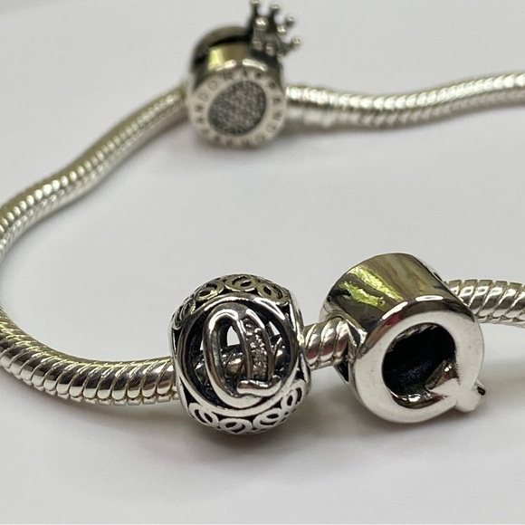 Sterling Silver Vintage Letter Q Charm - Picture 7 of 10